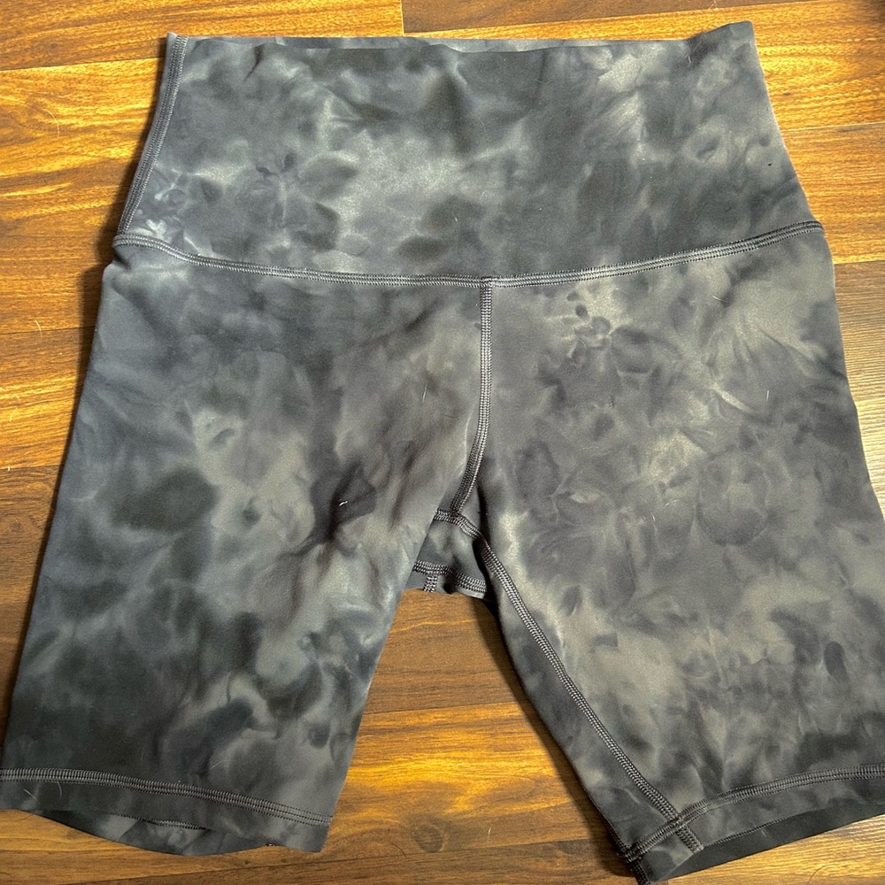 Lululemon Align Shorts Size 6